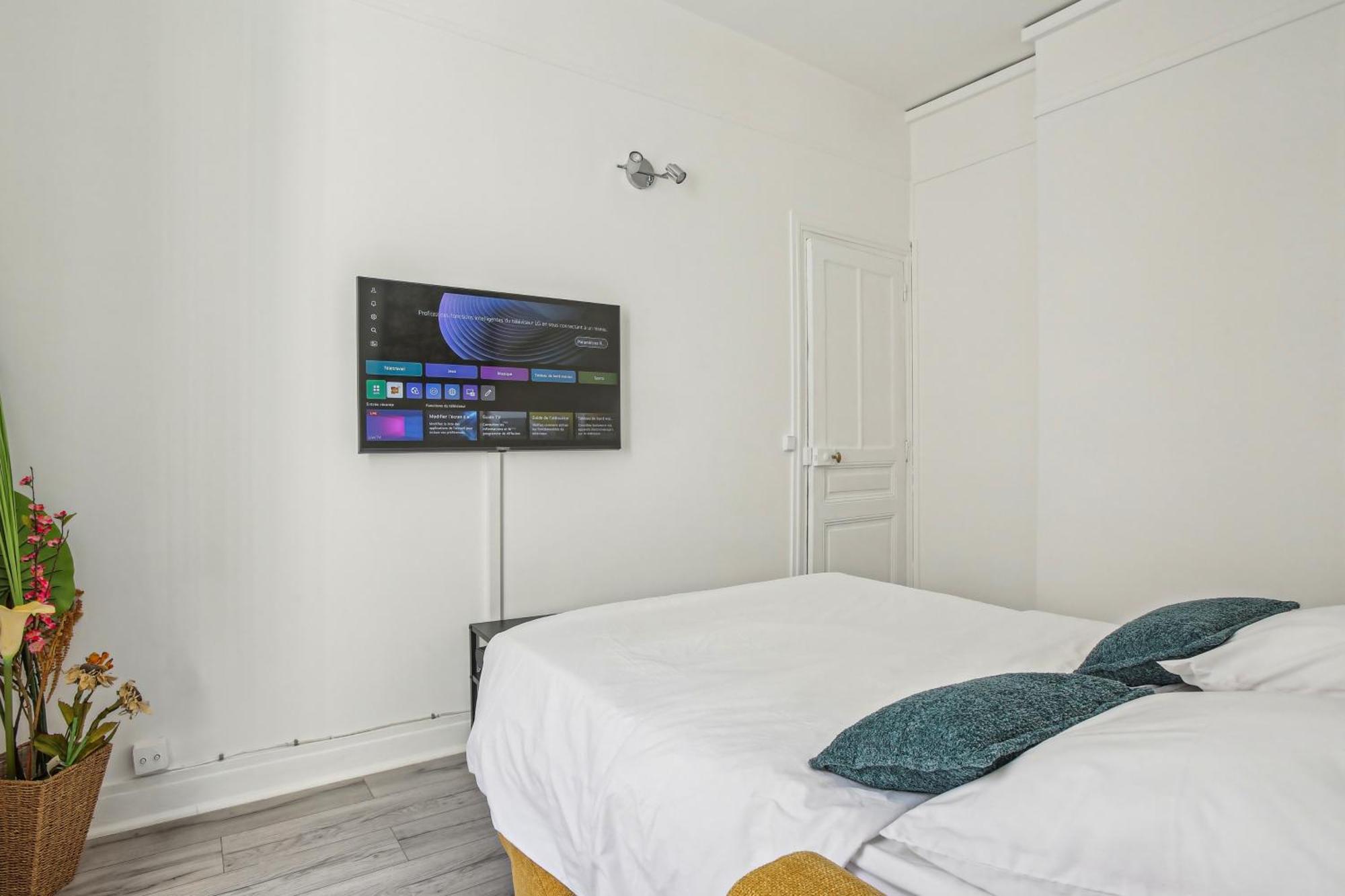 Chic And Comfortable Apart Париж Экстерьер фото
